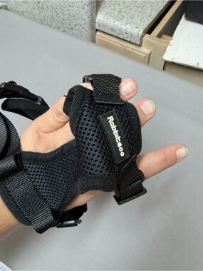 Rabbitgoo Black Dog Harness Vest – Breathable No-Pull Harness